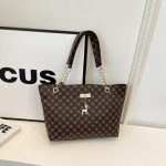 Elegant Ladies Side Bag - Image 2